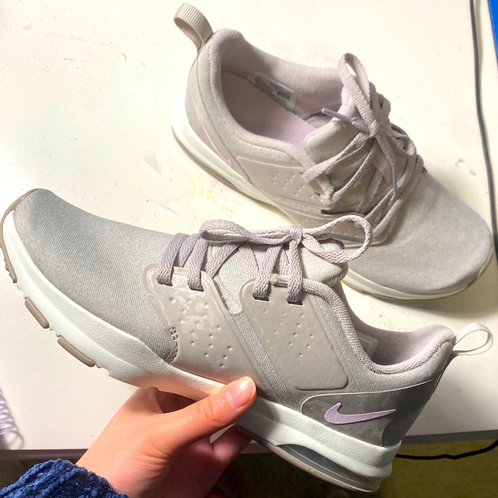 Women’s Nike Air Bella TR “Moon Particle”